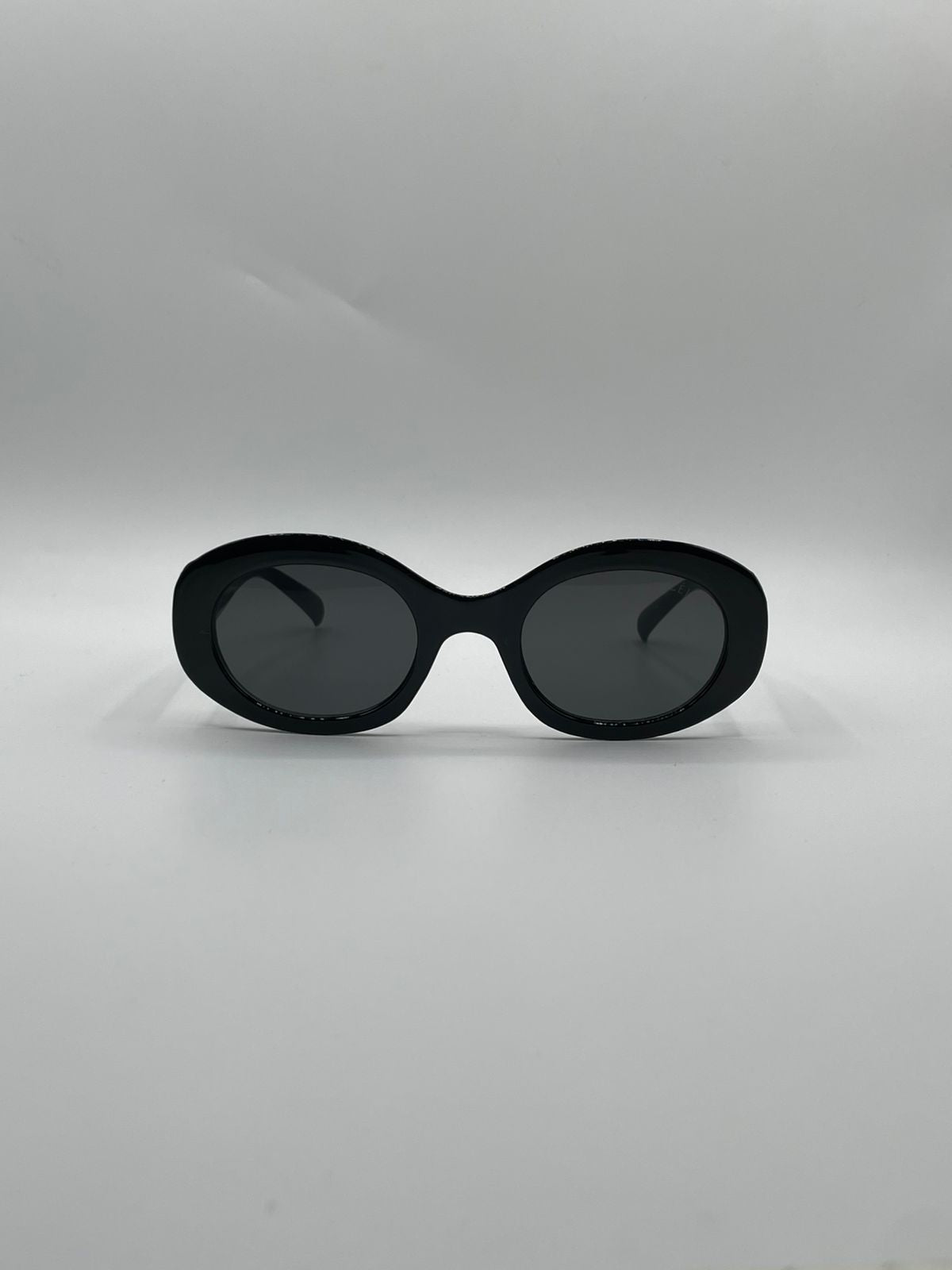 Circular Black Frame Women's Sunglasses-127