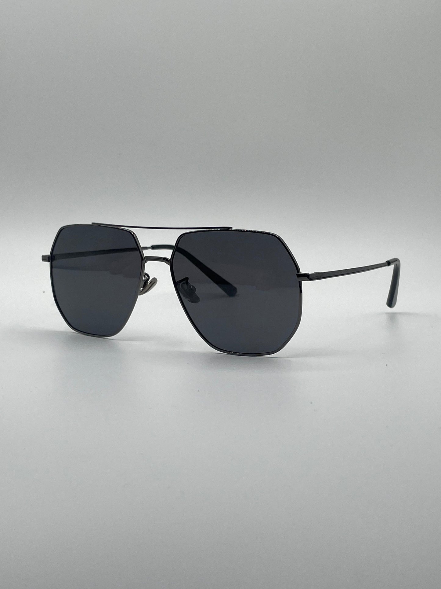 Geometrical Aviator Thin Black Polarized Sunglasses-201