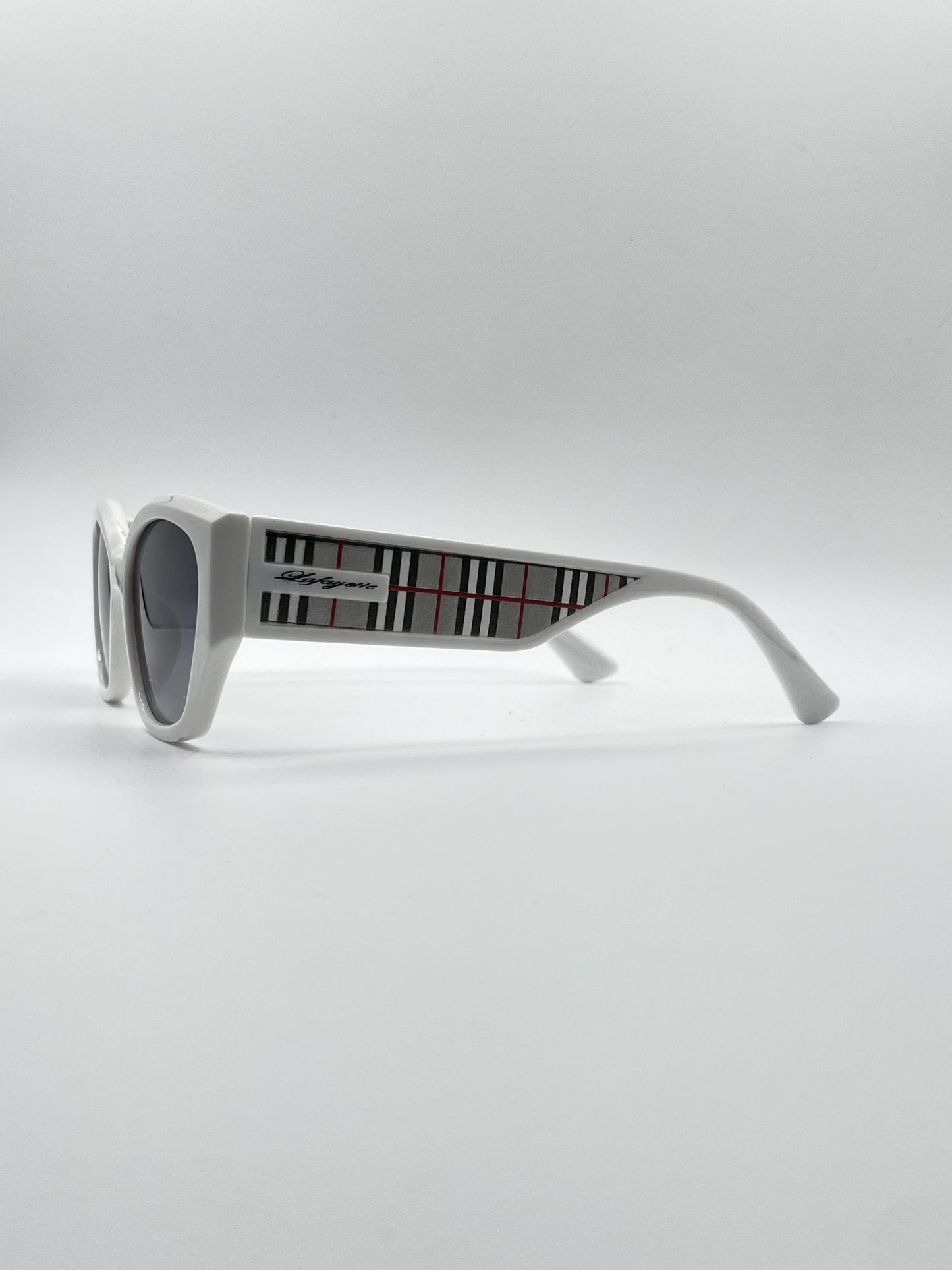 Cat Eye white Frame Women's Sunglasses-097