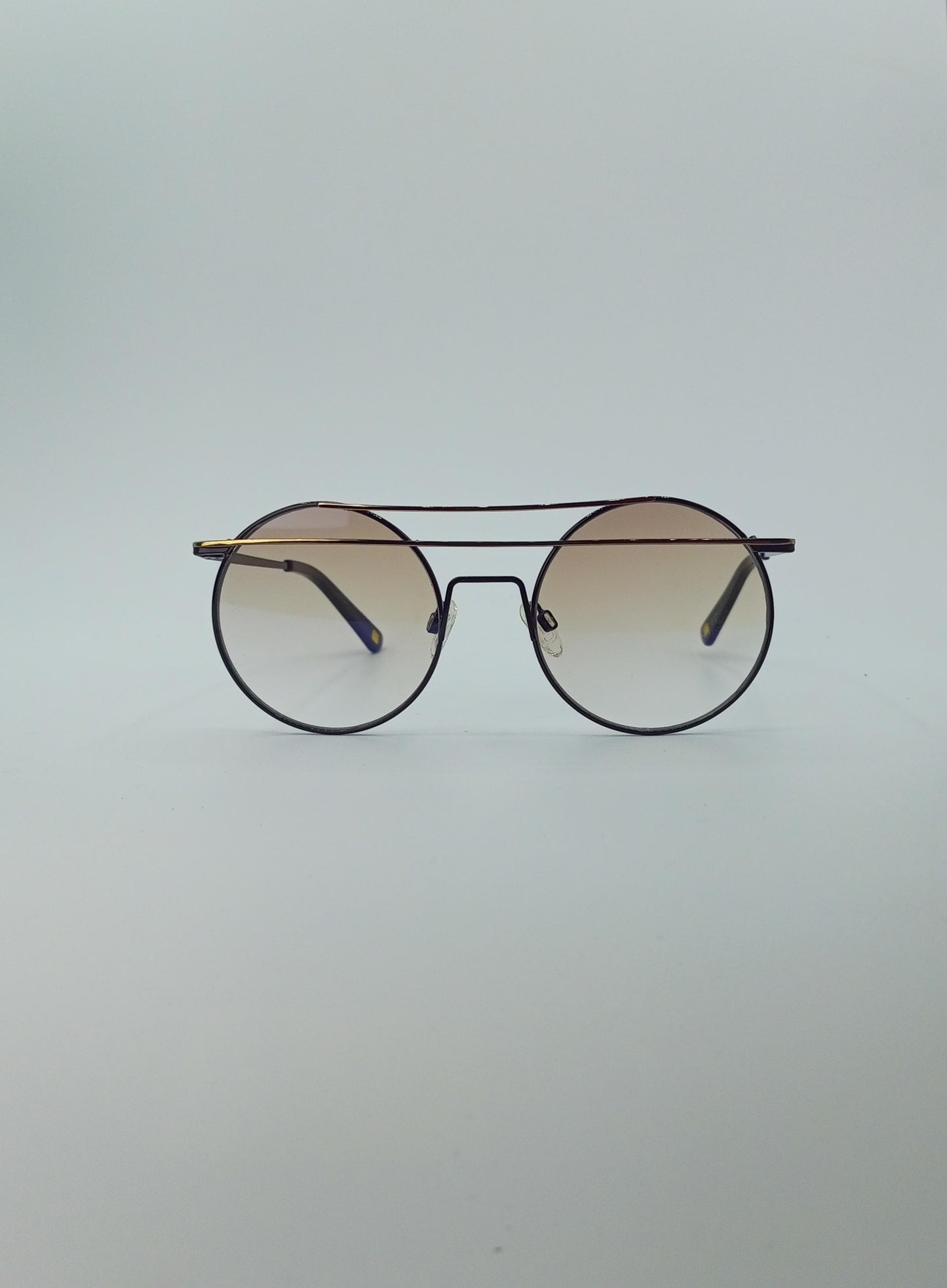 Sleek Metallic Twilight Gradient Round Sunglasses-220