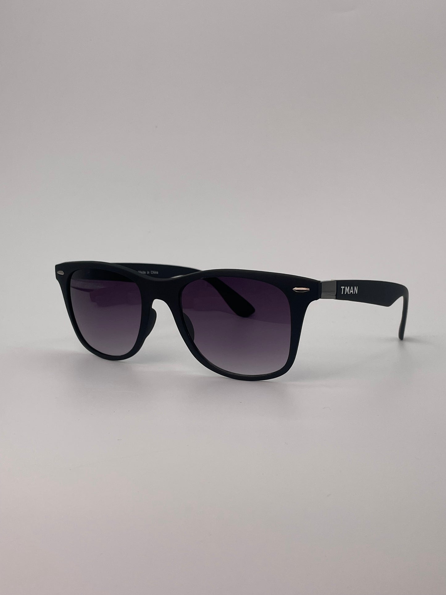 Black matt sunglass wayfer shape sunglass-274