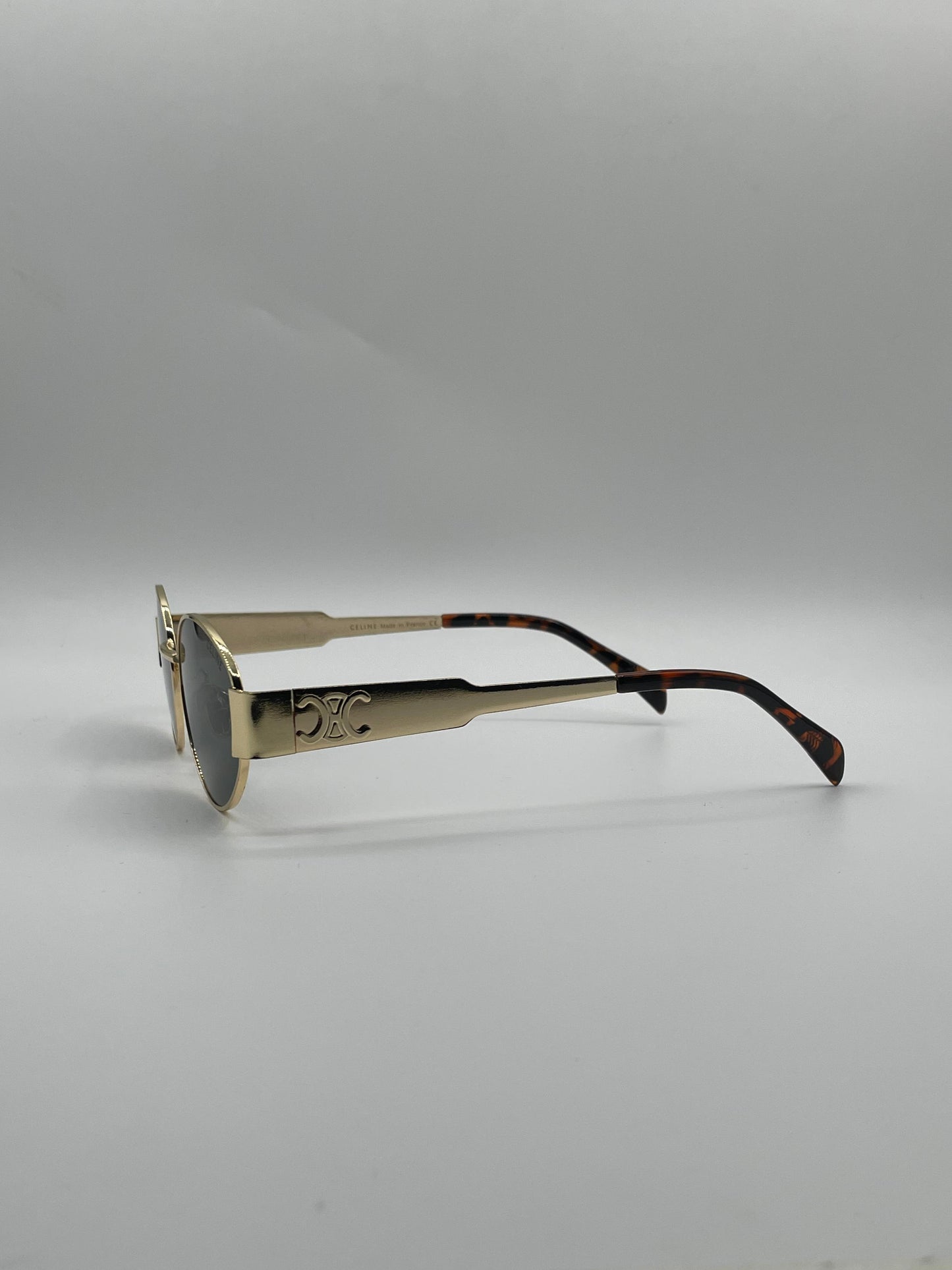 Circular Golden Frame Women's Sunglasses-126