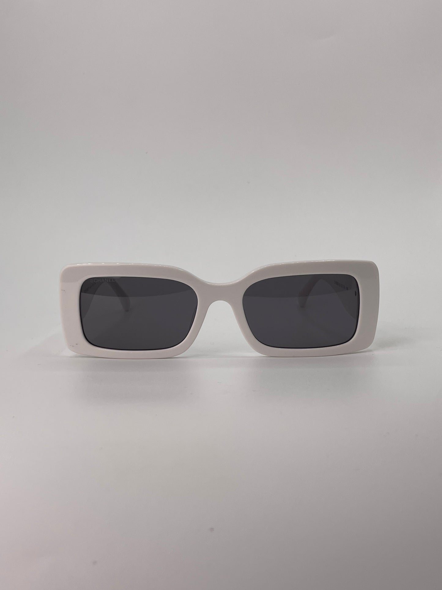 White rectangular sunglass-292
