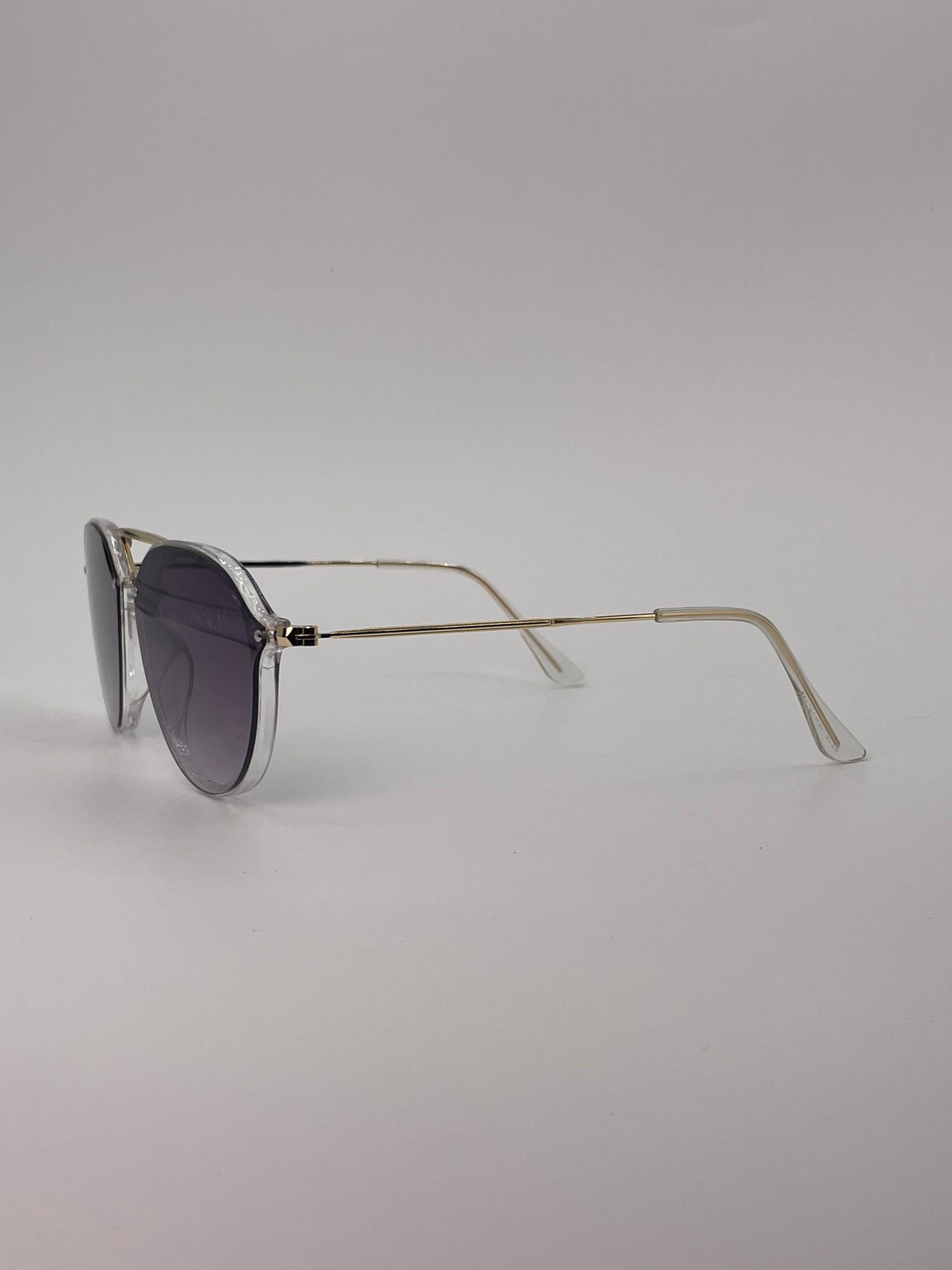 Double bridge sunglass with golden handles-255