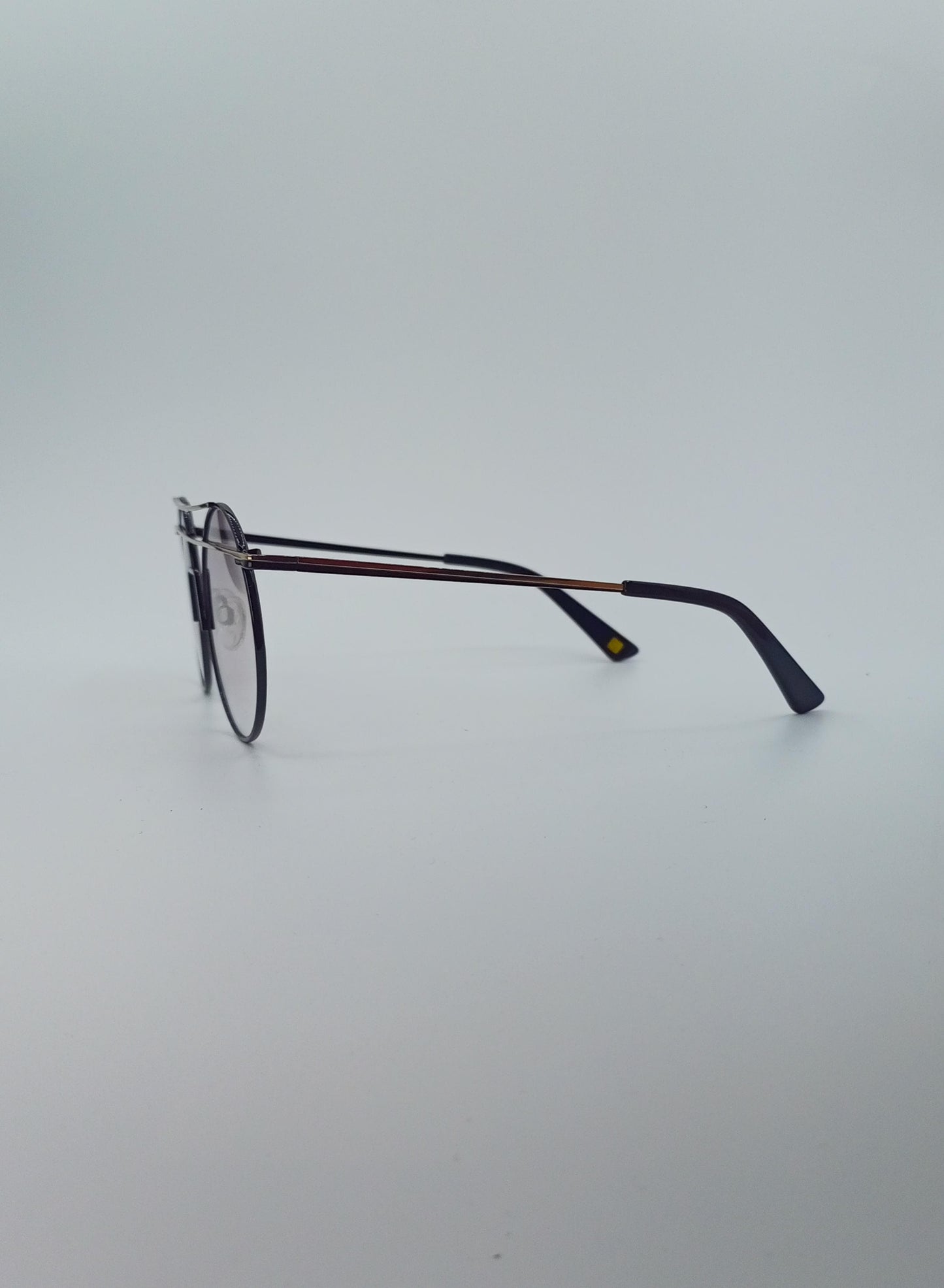 Sleek Metallic Twilight Gradient Round Sunglasses-220