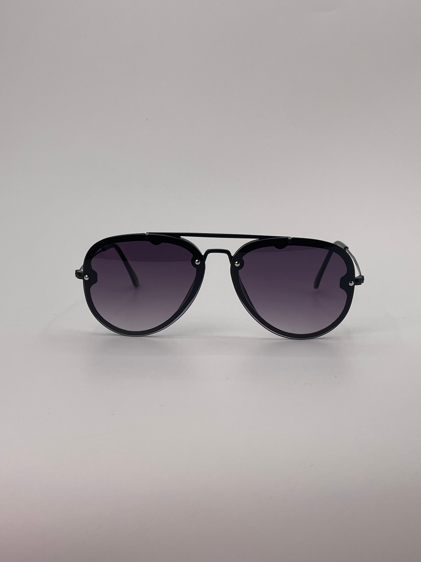 Black aviator type sunglass-259