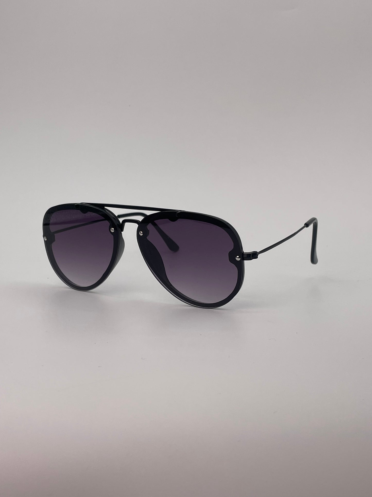 Black aviator type sunglass-259
