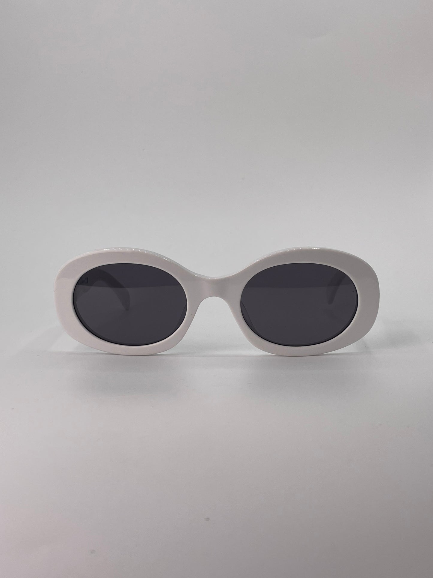 White circular sunglass-291