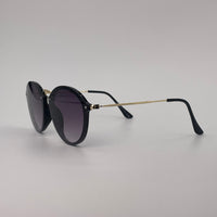 Black round sunglass with gold metal bridge-261