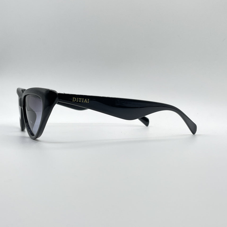 Cat Eye Black Frame Women's Sunglasses-090