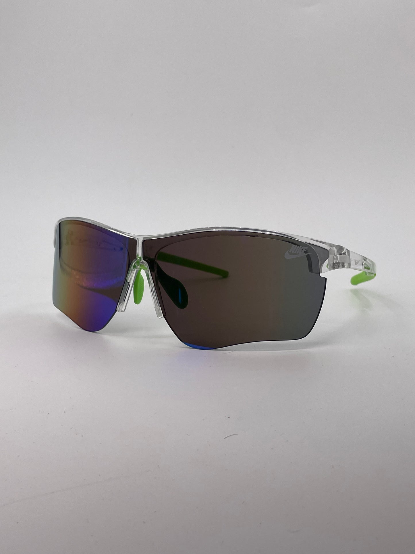 Sports sunglass with mercury glass-264