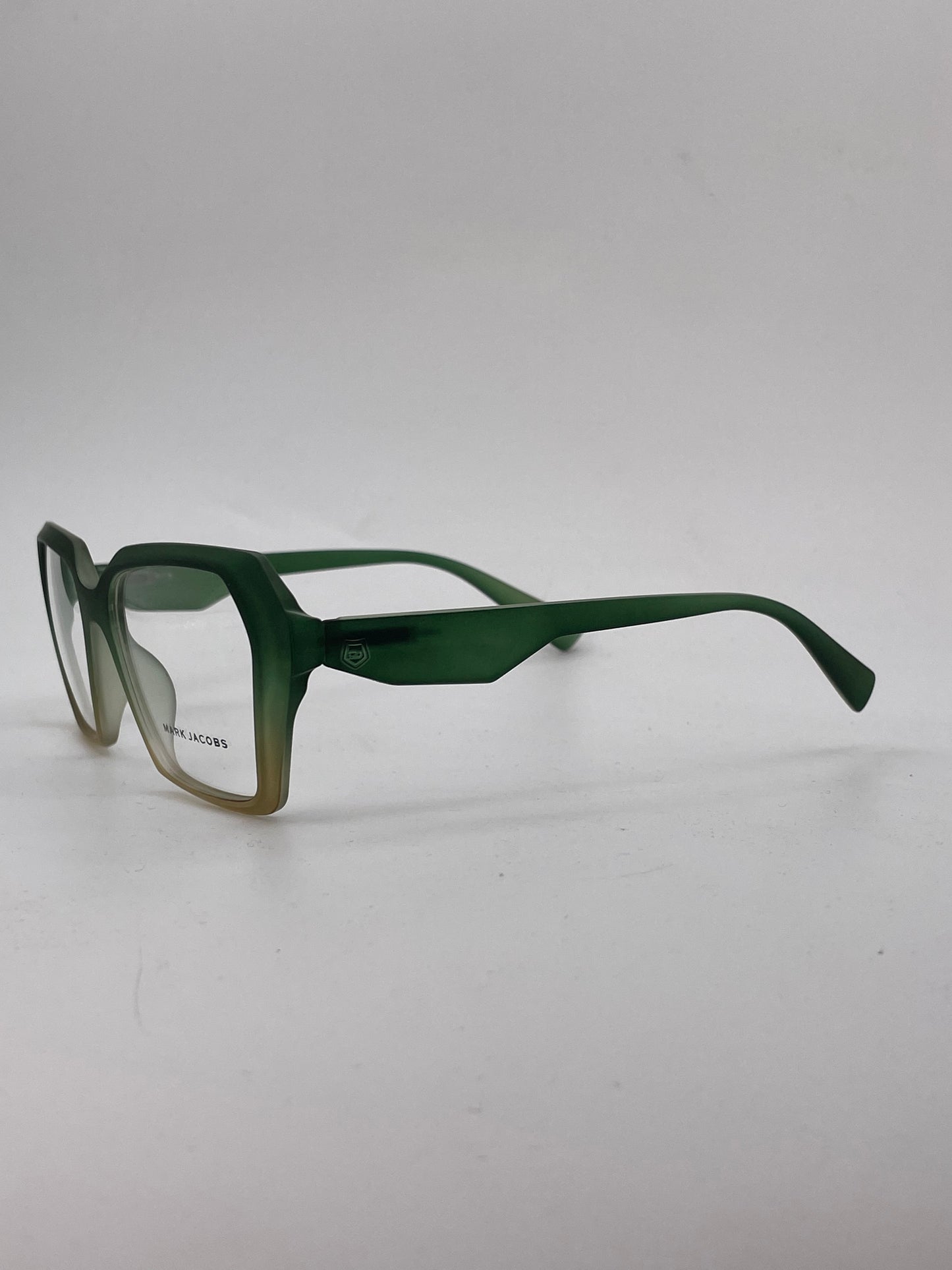 Square green optics-461