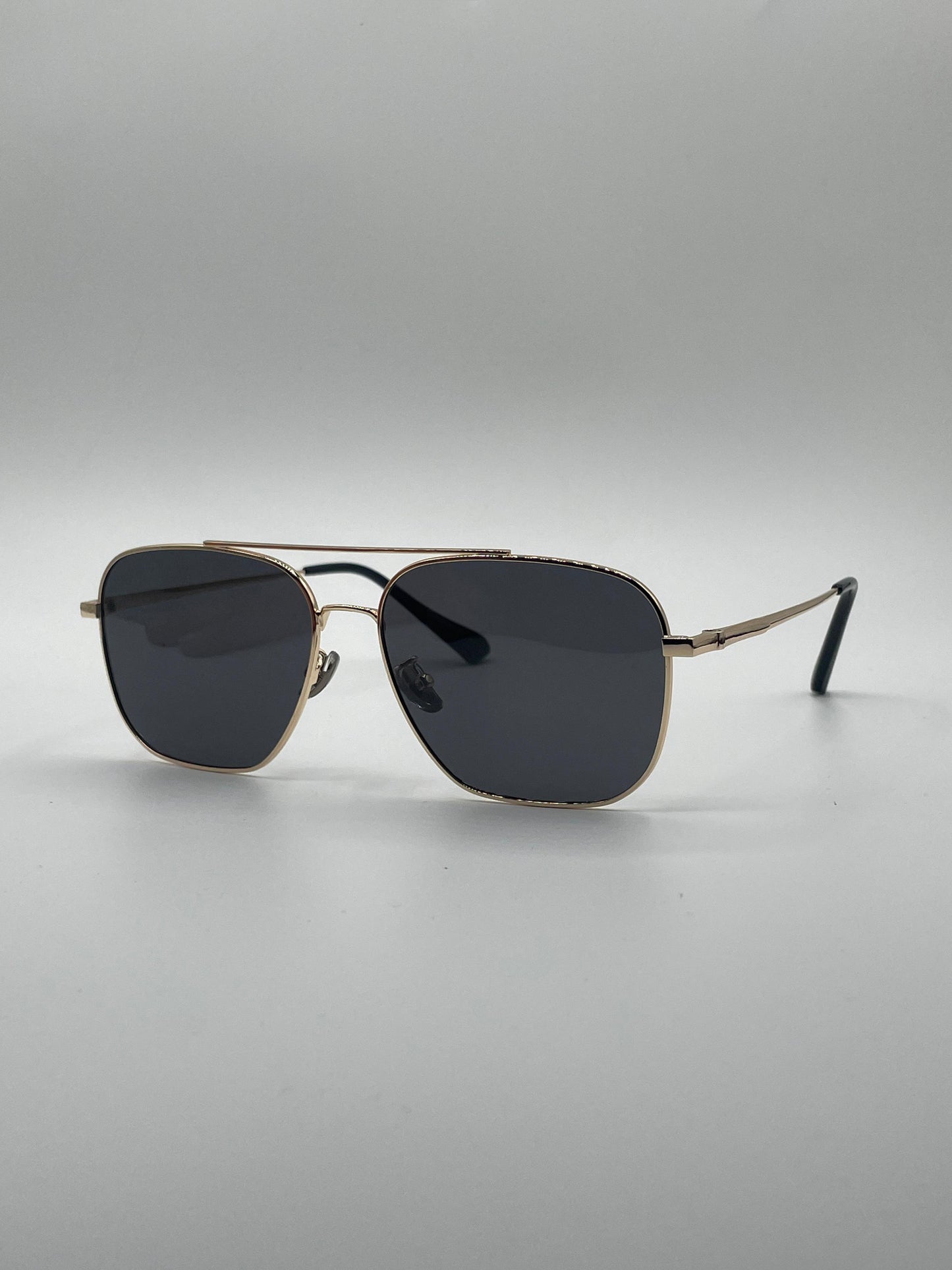 Retro Aviator Thin Golden Frame Polarized Sunglasses-204