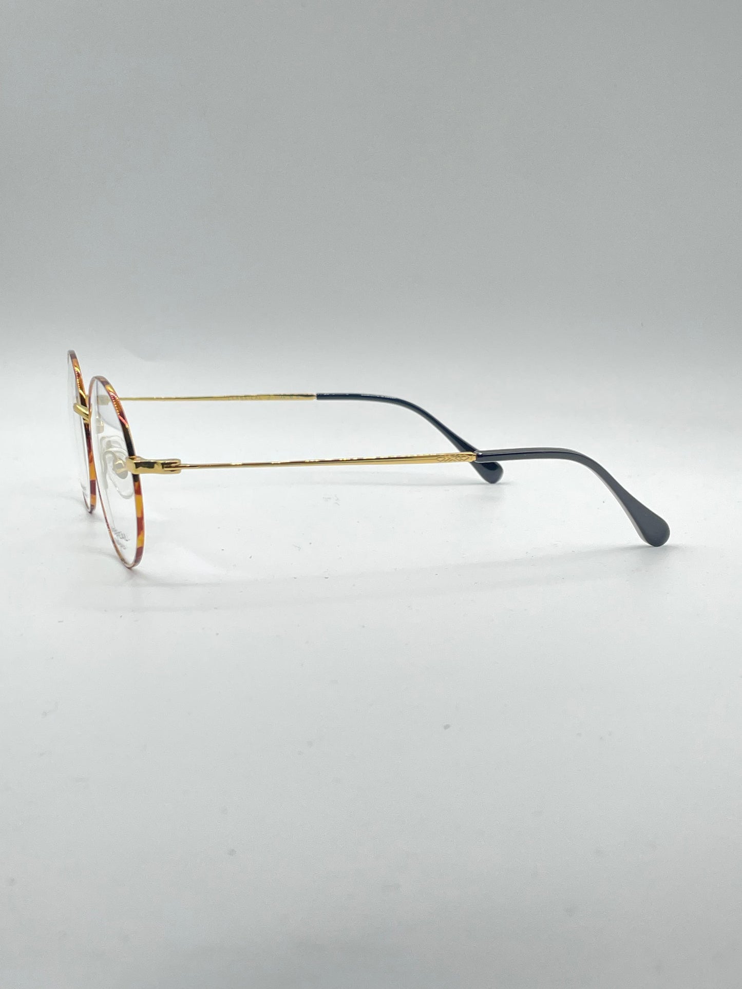 Circular Golden Frame Optics-346